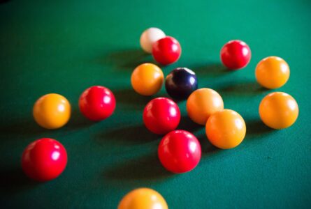 Taxis Courses, partenaire de la 2ème édition de tournoi de billard anglais à GUIDEL
